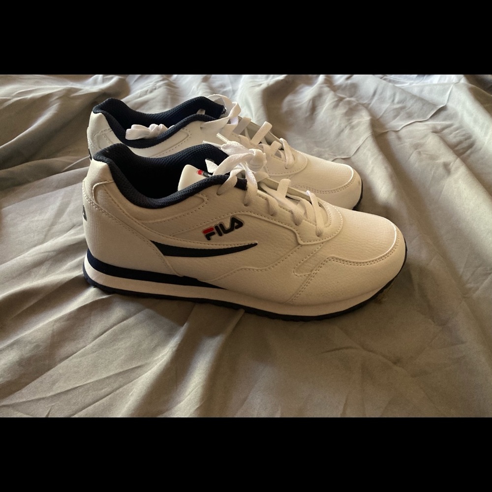 FILA Sneakers